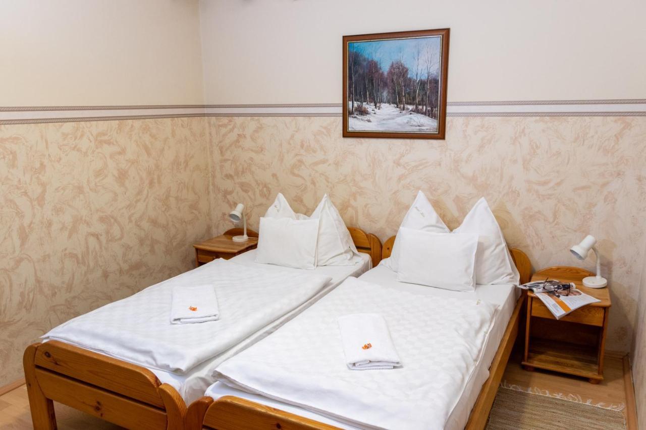 Hotel Zeta Lenti Exteriér fotografie