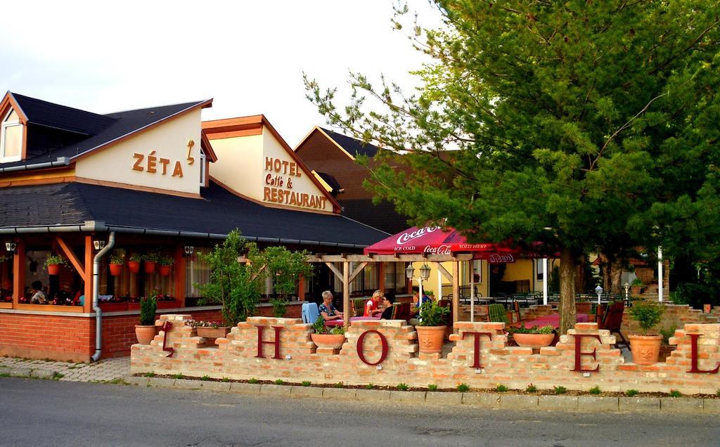 Hotel Zeta Lenti Exteriér fotografie