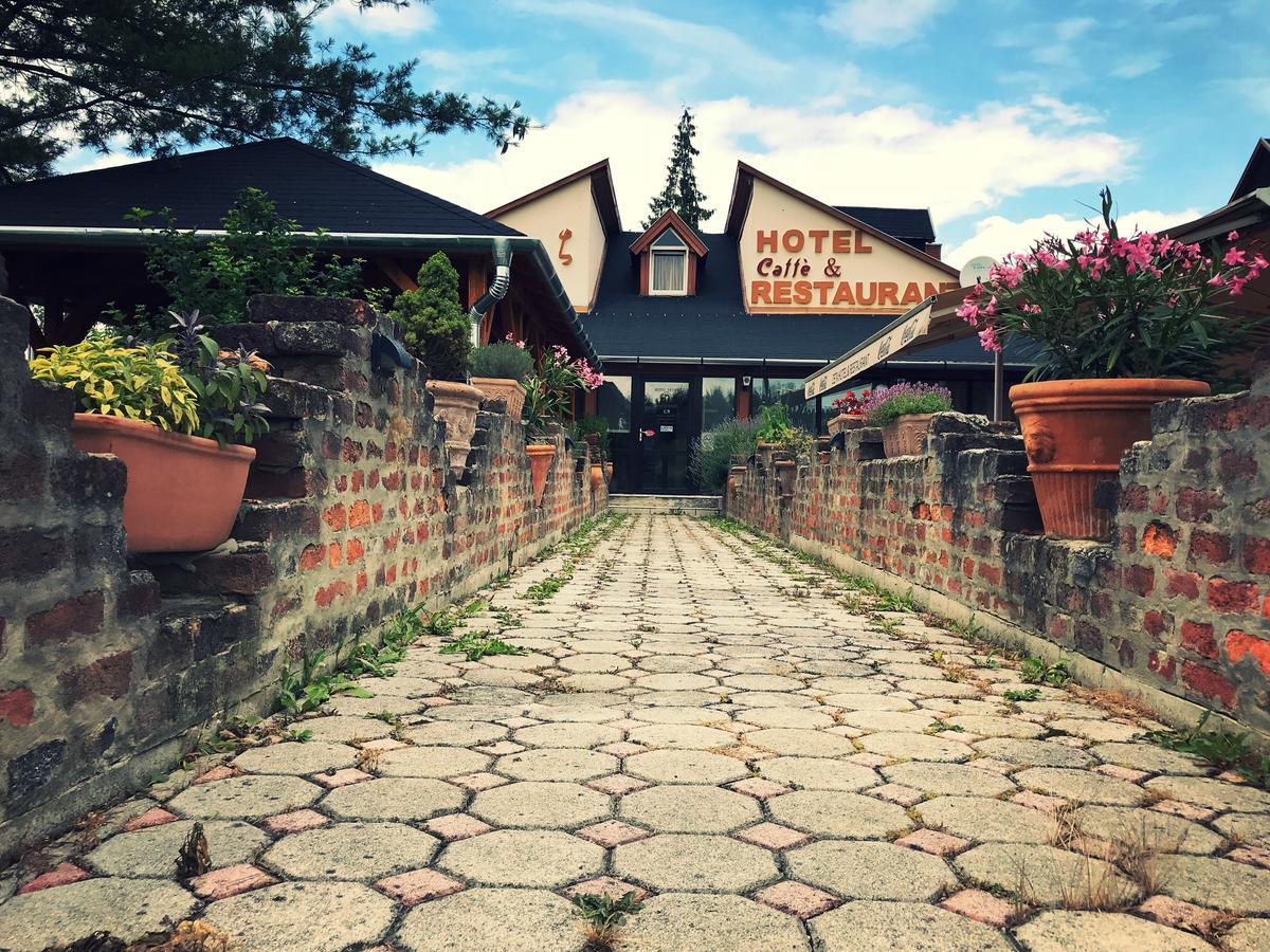 Hotel Zeta Lenti Exteriér fotografie